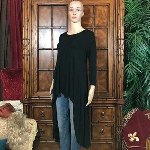 NWOT G.I.L.I. Black Micro Rib Knit High Low Drama Top